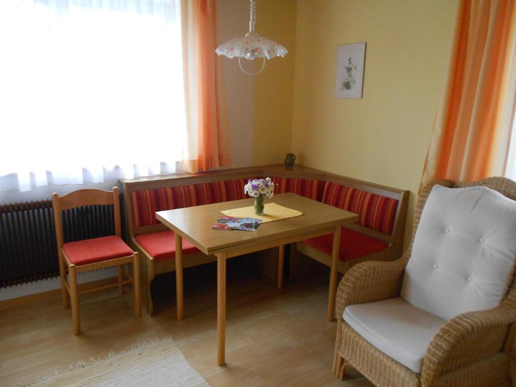 Haus Moni Apartment Маутерндорф Стая снимка